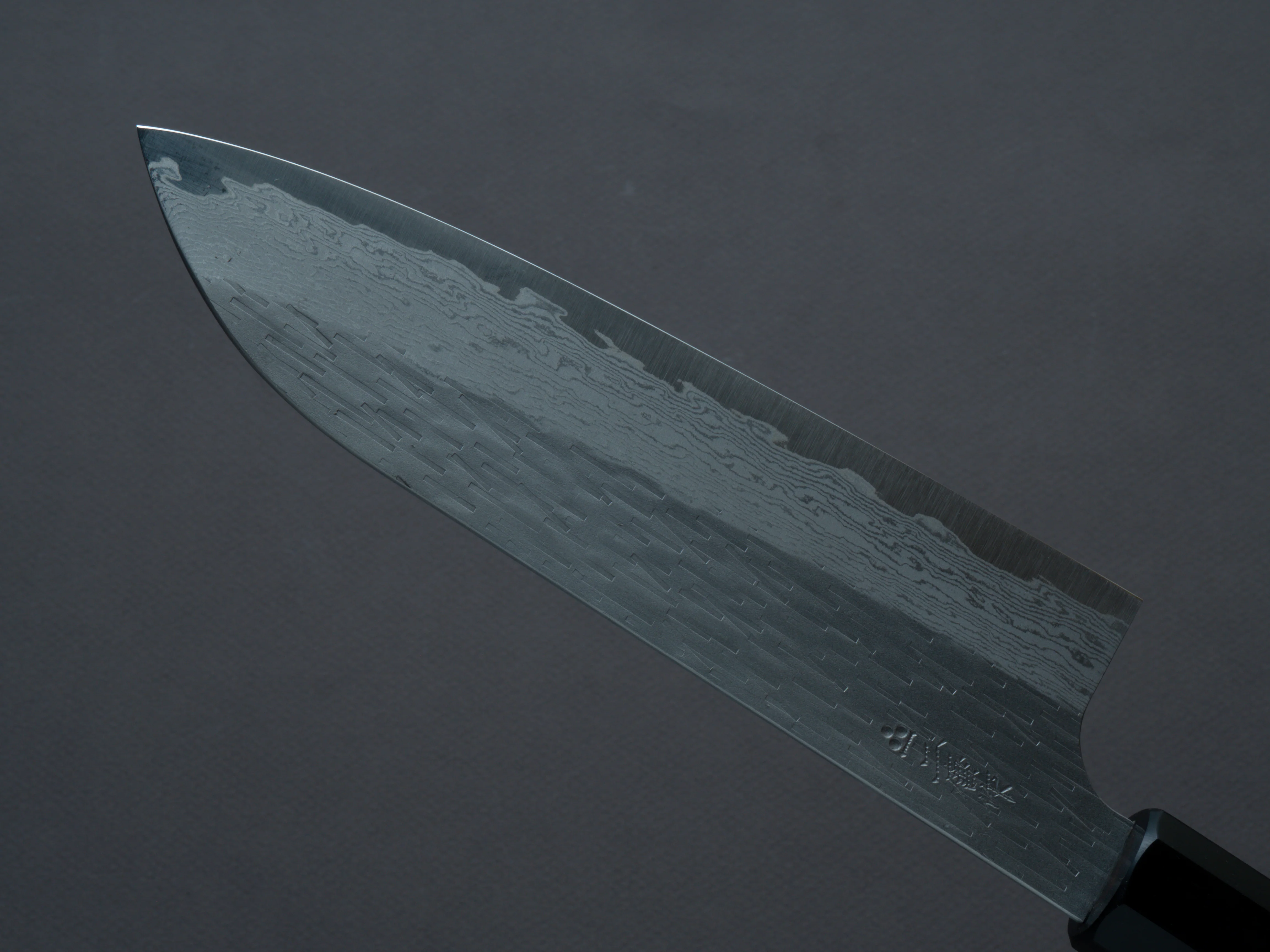 Nigara Hamono - VG XEOS - Tsuchime Damascus - Santoku - 185mm - Ebony Handle - Image 4