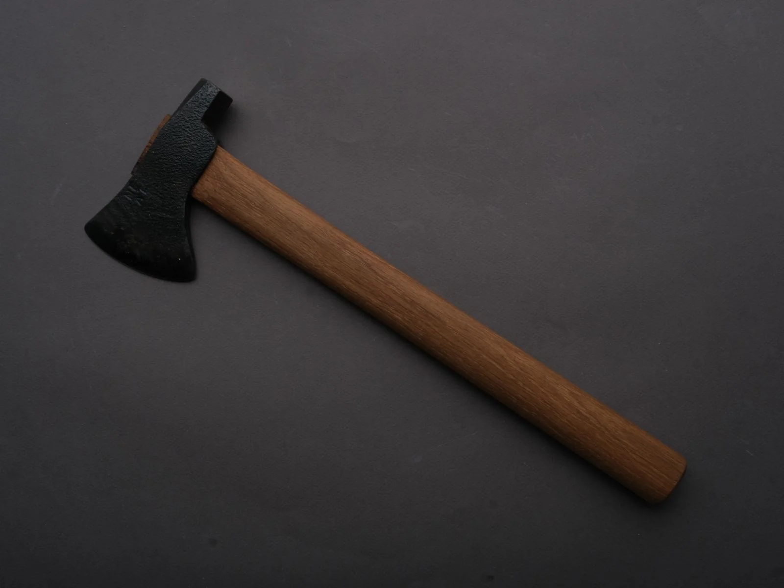 Northeast Axe & Tool - 12oz Carpenters Axe - 1055 Carbon - Straight Hickory Handle - Image 2
