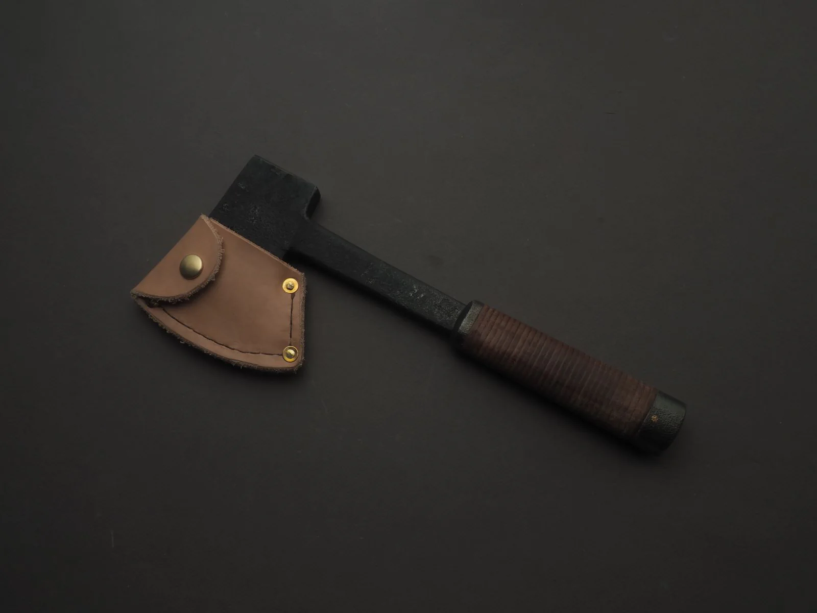 Northeast Axe & Tool - 2lb One-Piece Utility Axe - 1055 Carbon - Stacked Leather Handle - Image 2