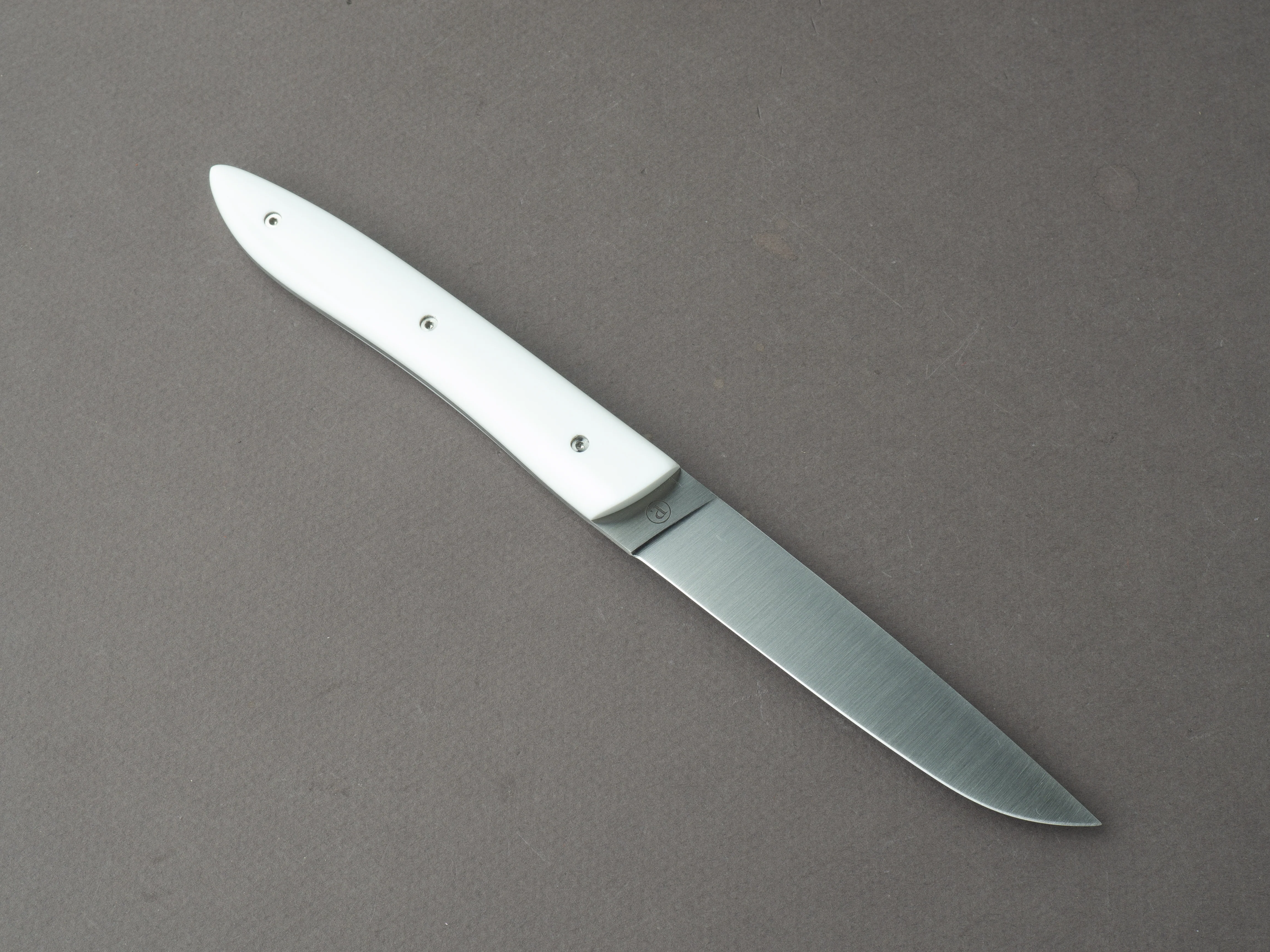 Perceval - Steak Knives - UBAC - White Krion Handle - Set of 4 - Image 4