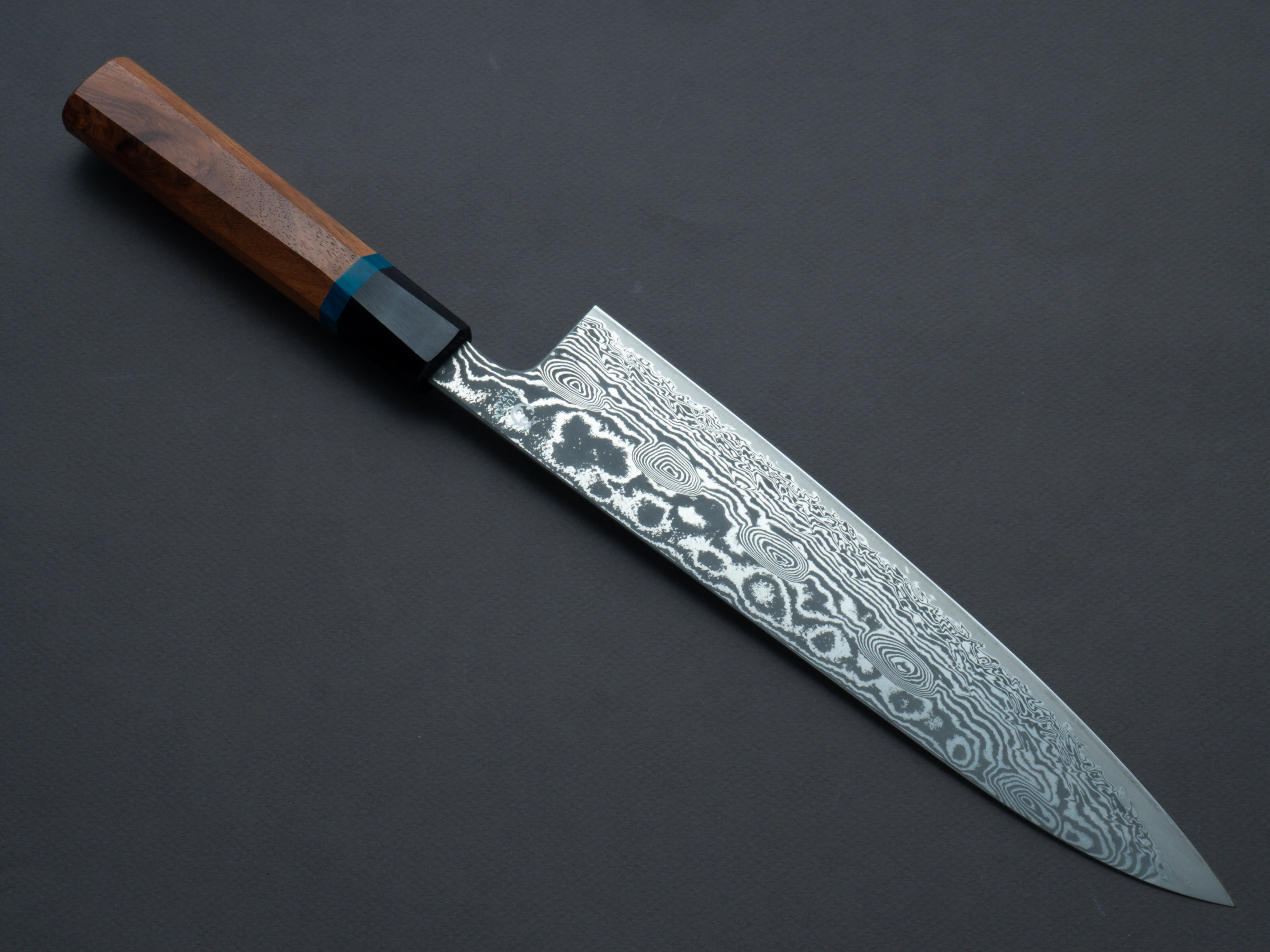 RYUSEN - BONTEN UNRYU KAI - VG10 Damascus - 240mm Gyuto - Quince Handle - Image 2