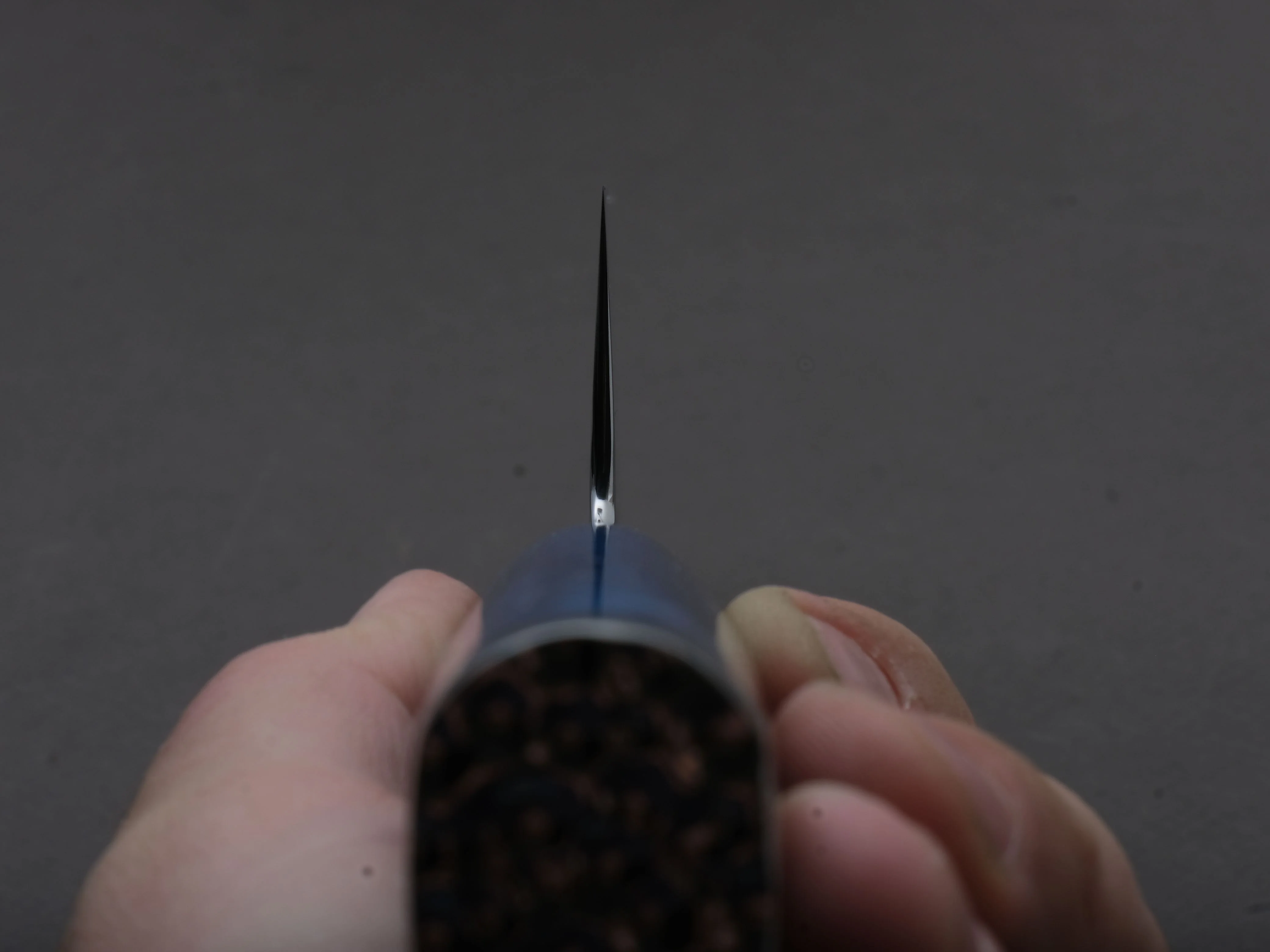 Ryusen - SOURYURIN - VG10W - Tsuchime Damascus - Nakiri - 160mm - Blue Resin Hybrid Handle - Image 5