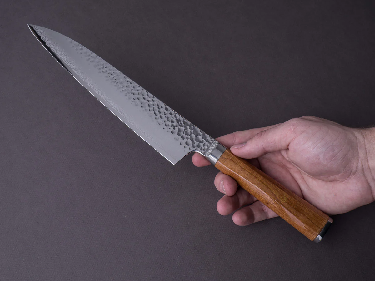 RYUSEN - TANGANRYU - VG10 Tsuchime Damascus - 210mm Gyuto - Maple Hybrid Handle - Image 6
