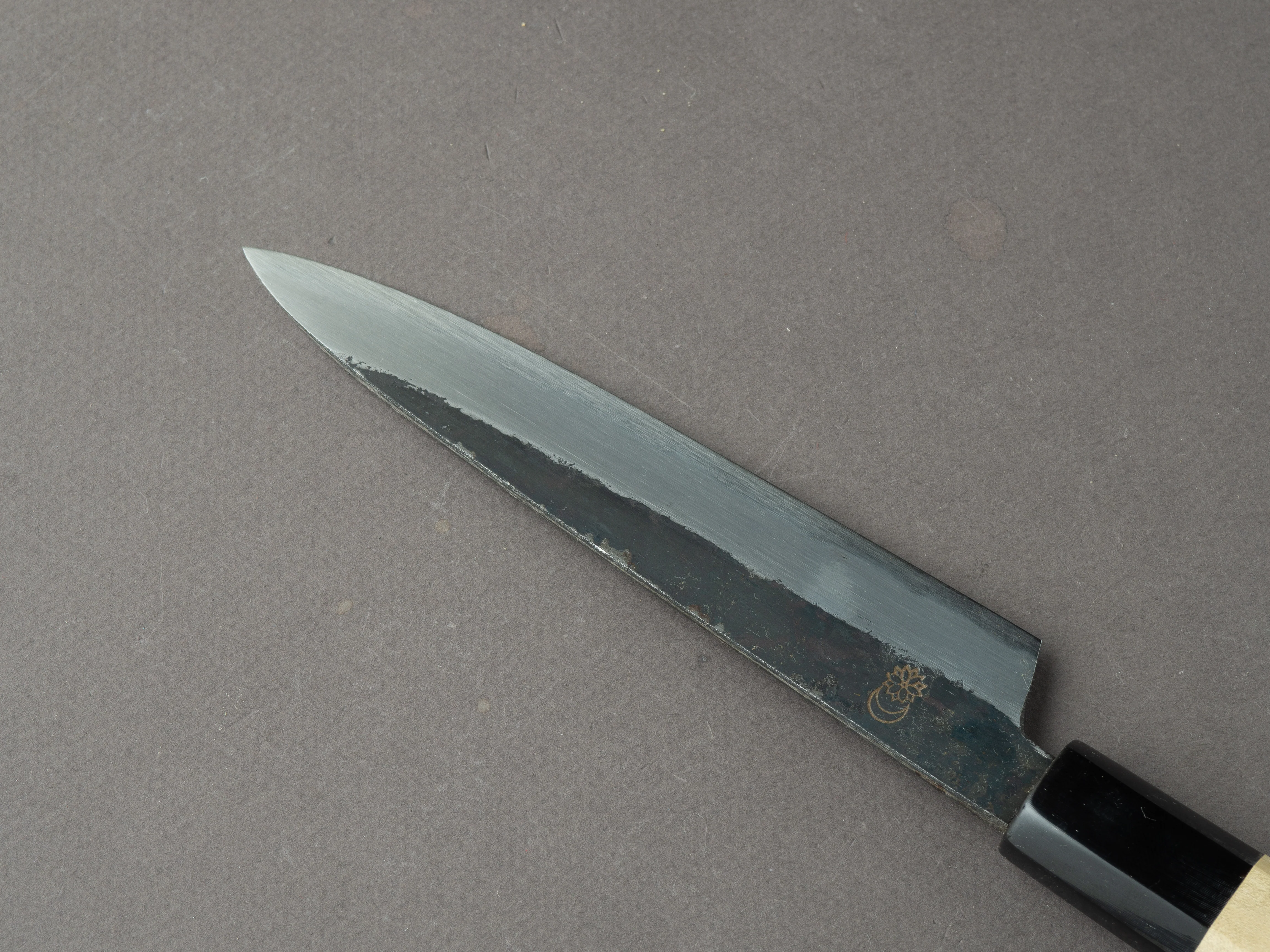Sakai Kikumori - Kikuzuki Kuro - White #2 - Petty - 150mm - Magnolia Handle - Image 4