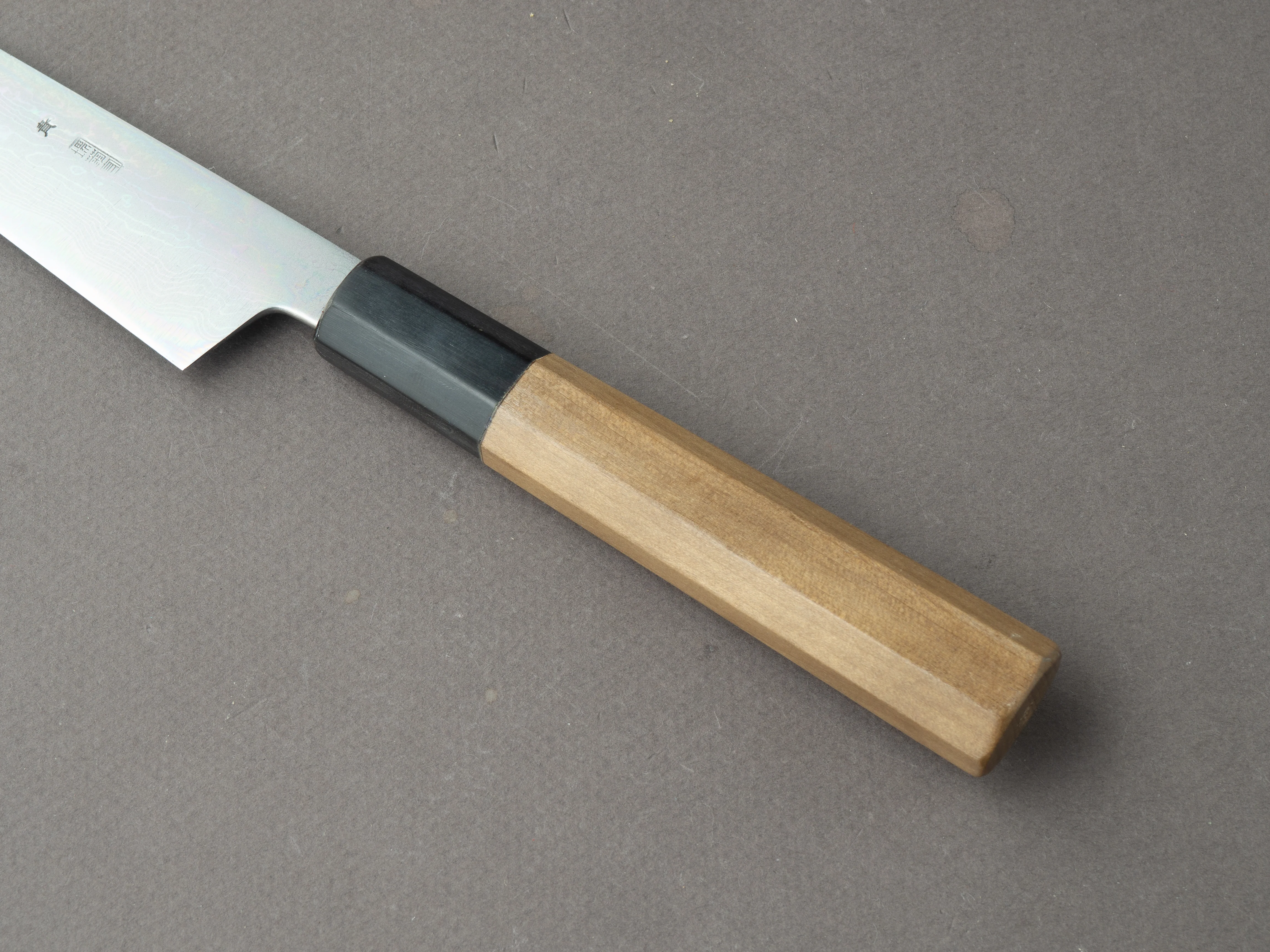 Sakai Kikumori - Kikuzuki Uzu - Blue #1 - Damascus - Kiritsuke Petty - 135mm - Magnolia Handle - Image 5
