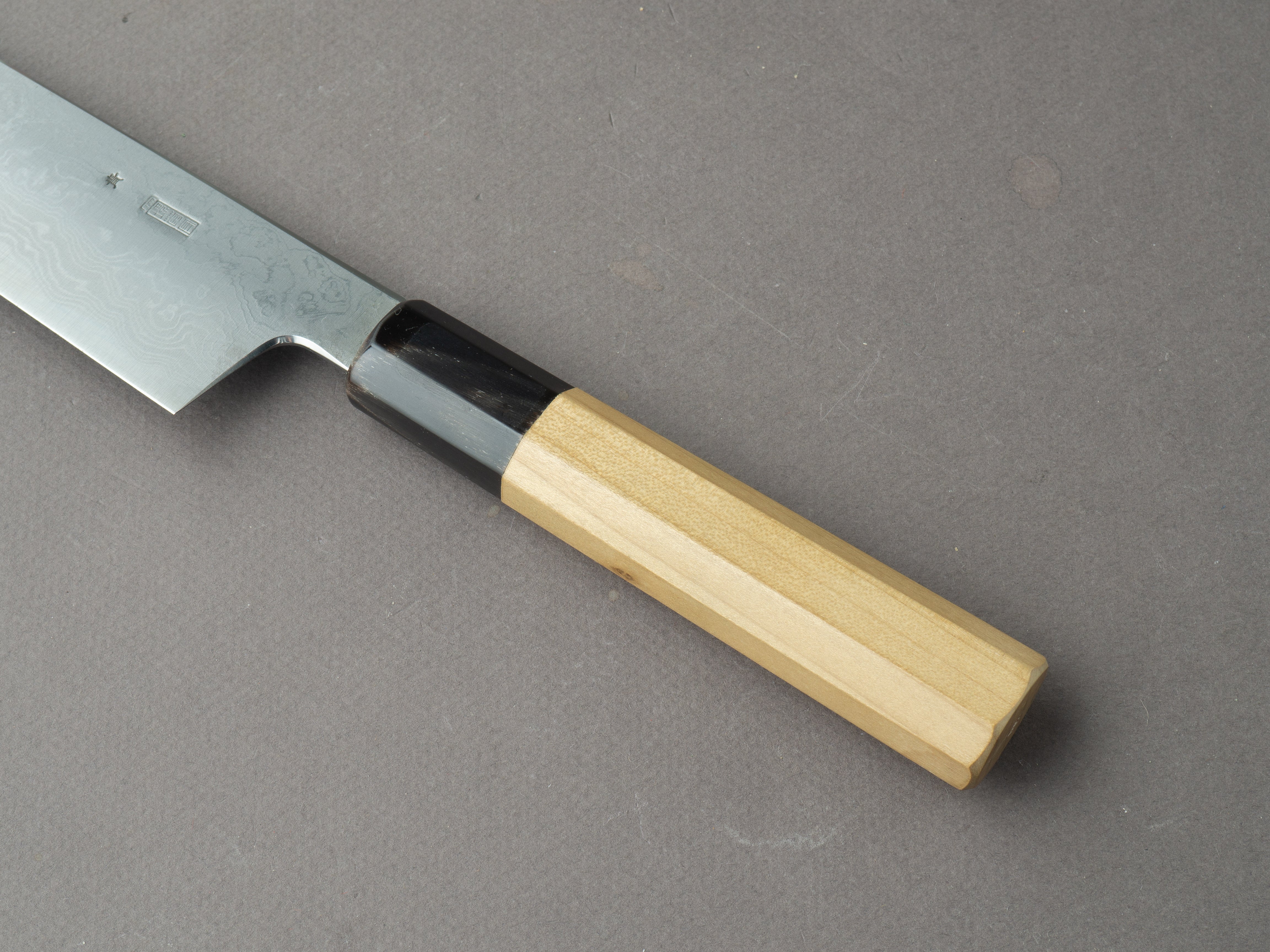 Sakai Kikumori - Kikuzuki Uzu - Blue #1 - Damascus - Kiritsuke Gyuto - 210mm - Magnolia Handle - Image 5
