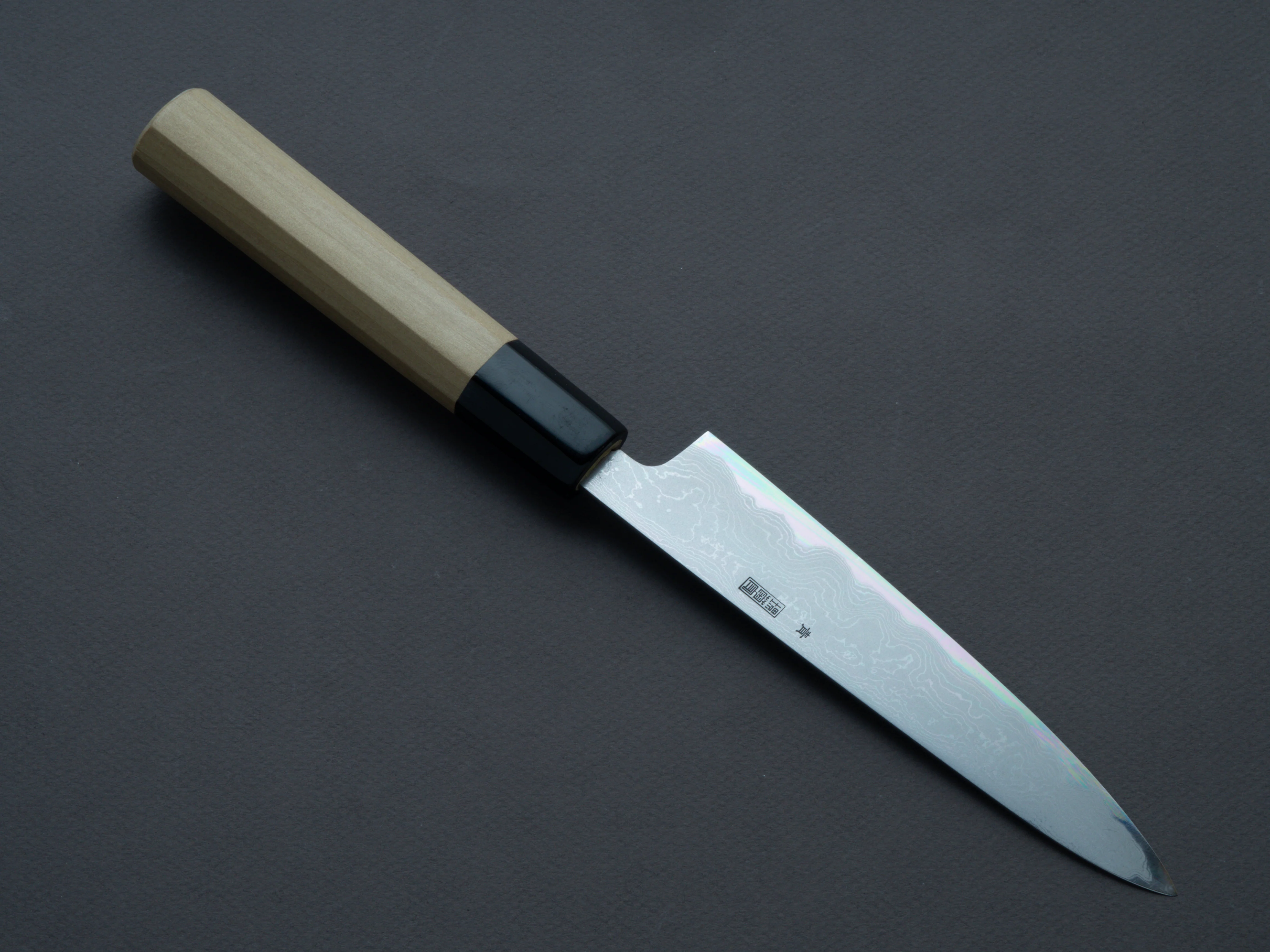Sakai Kikumori - Kikuzuki Uzu - Blue #1 - Damascus - Petty - 150mm - Magnolia Handle - Image 2