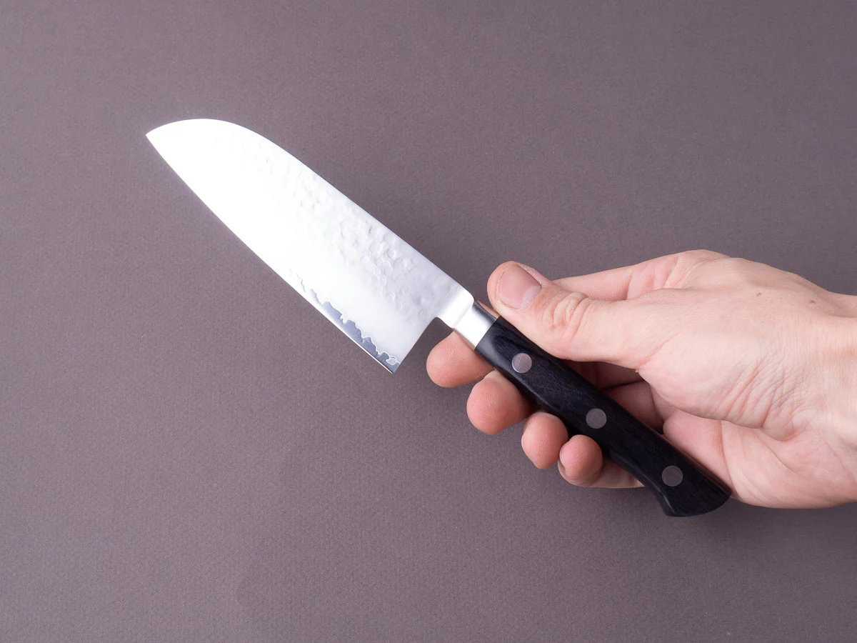 Sakai Kikumori - VG5 - 120mm - Santoku - Western Black Pakka Handle - Image 7