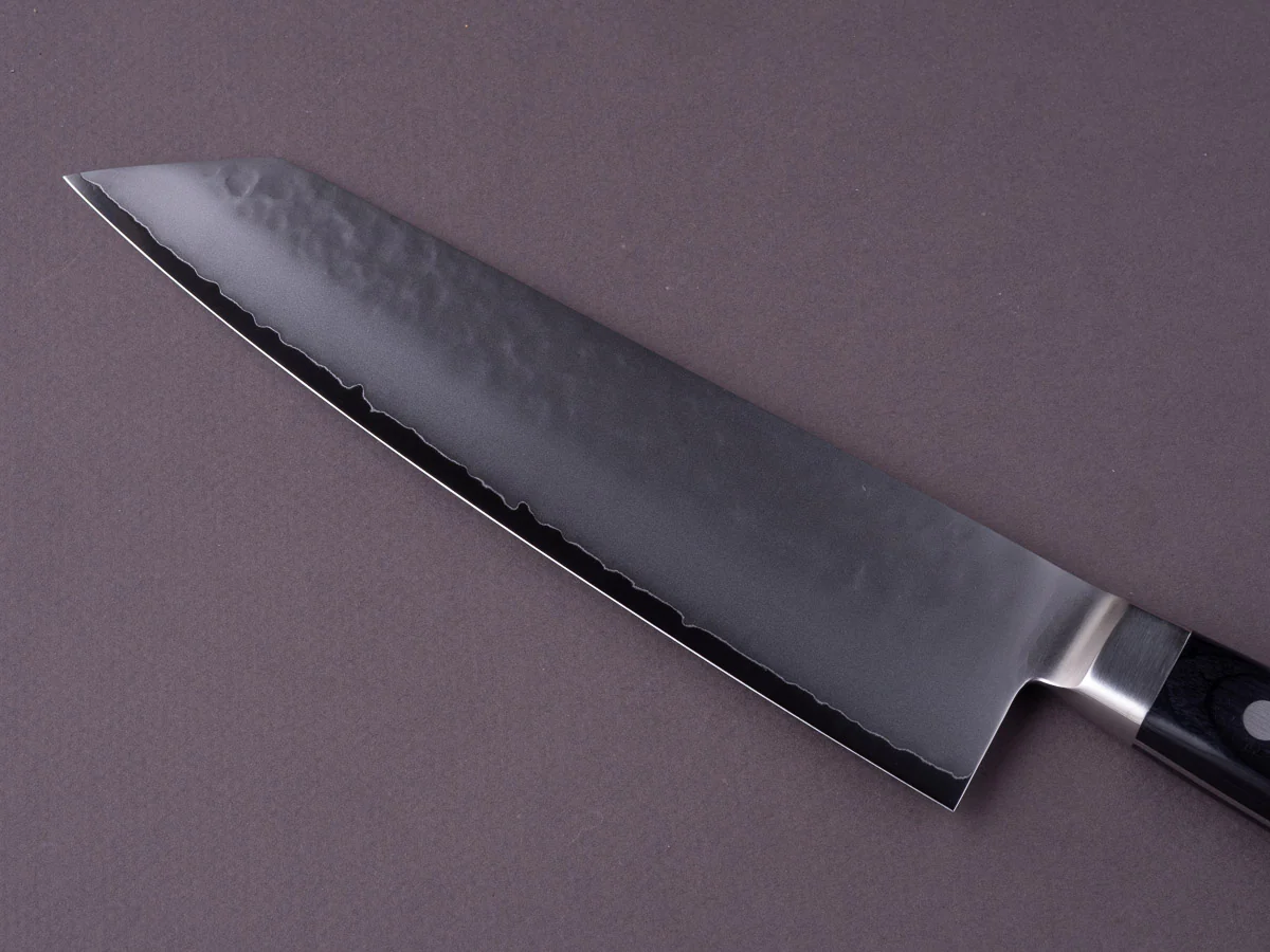 Sakai Kikumori - VG5 - 190mm - Kiritsuke Santoku - Western Black Pakka Handle - Image 4