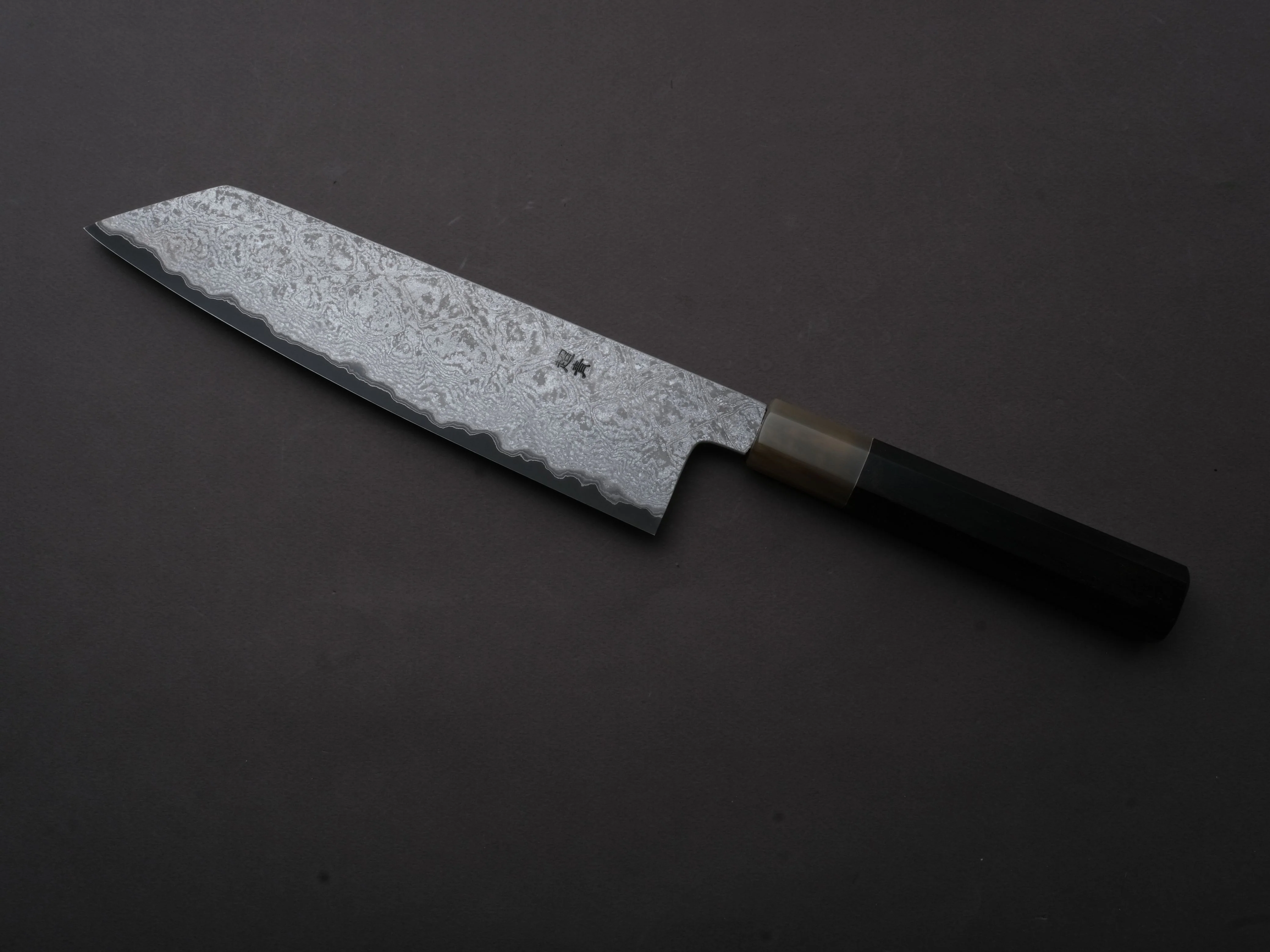 Sakai Kikumori - YOGIRI - Super Blue - Stainless Clad - Forced Patina - Kiritsuke Gyuto - 225mm - Ebony Handle - Image 2
