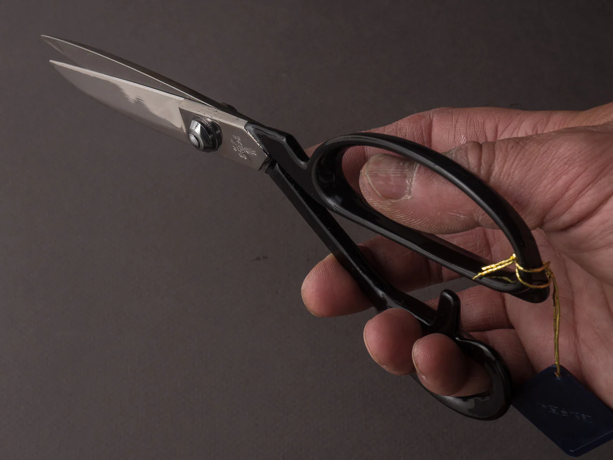 Shozaburo - Slim Light - Slim 220mm Fabric Shears - Image 4