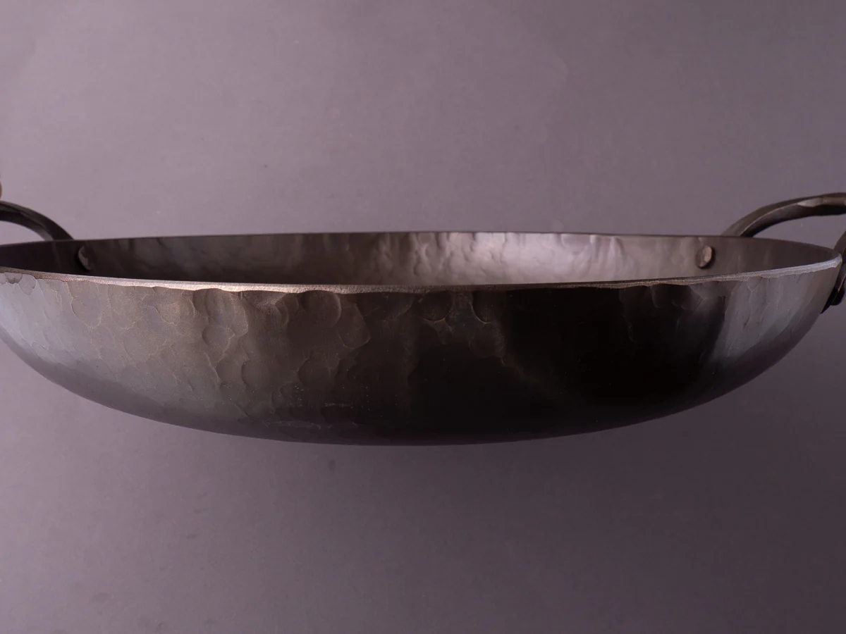 Smithey Ironware - Forged Carbon - Round Roaster - Image 2