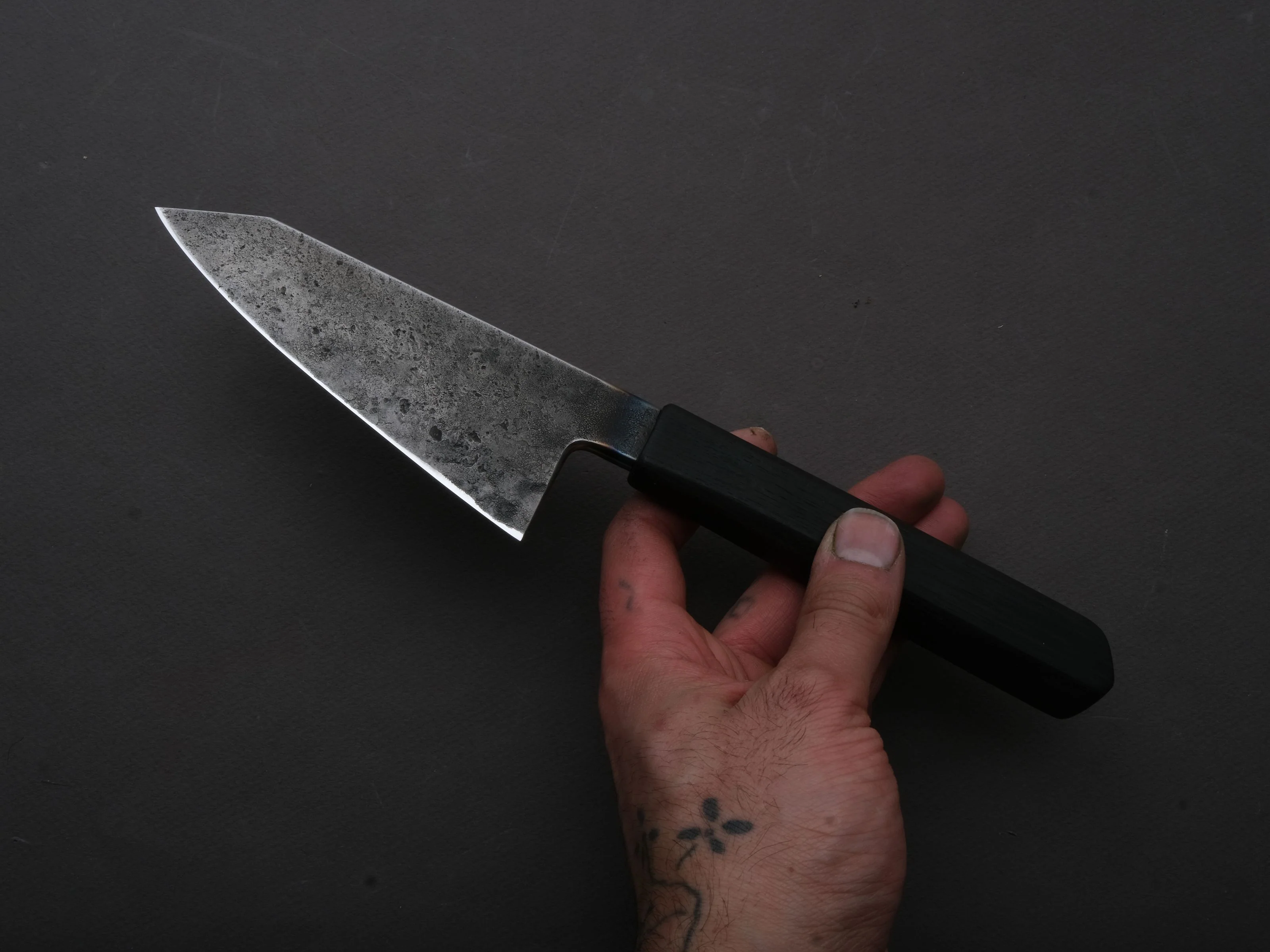 Soma - ApexUltra - Monosteel - Kurouchi - 120mm - Honesuki - Charred Oak Handle - Image 4