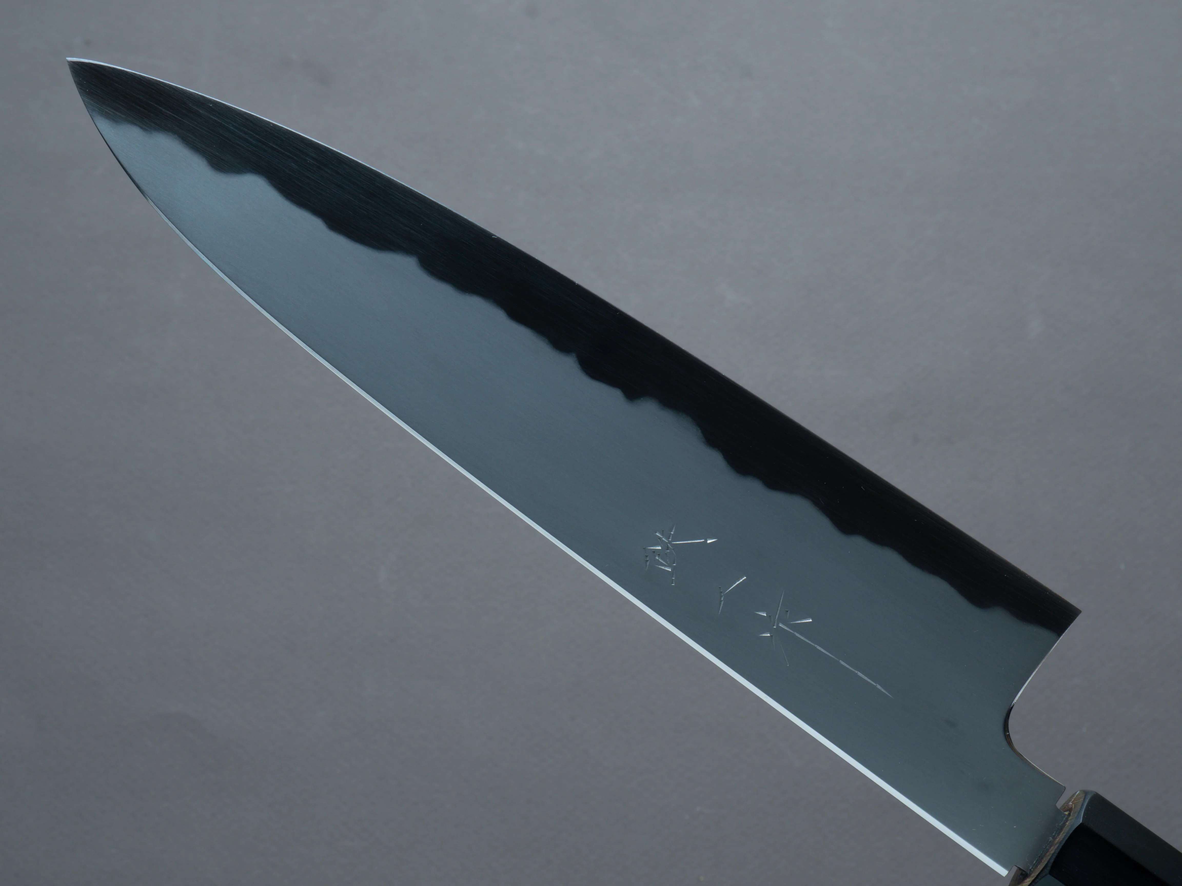 Tetsujin - Blue #2 - Kasumi - Gyuto 210mm - Taihei Rosewood Handle - Image 4