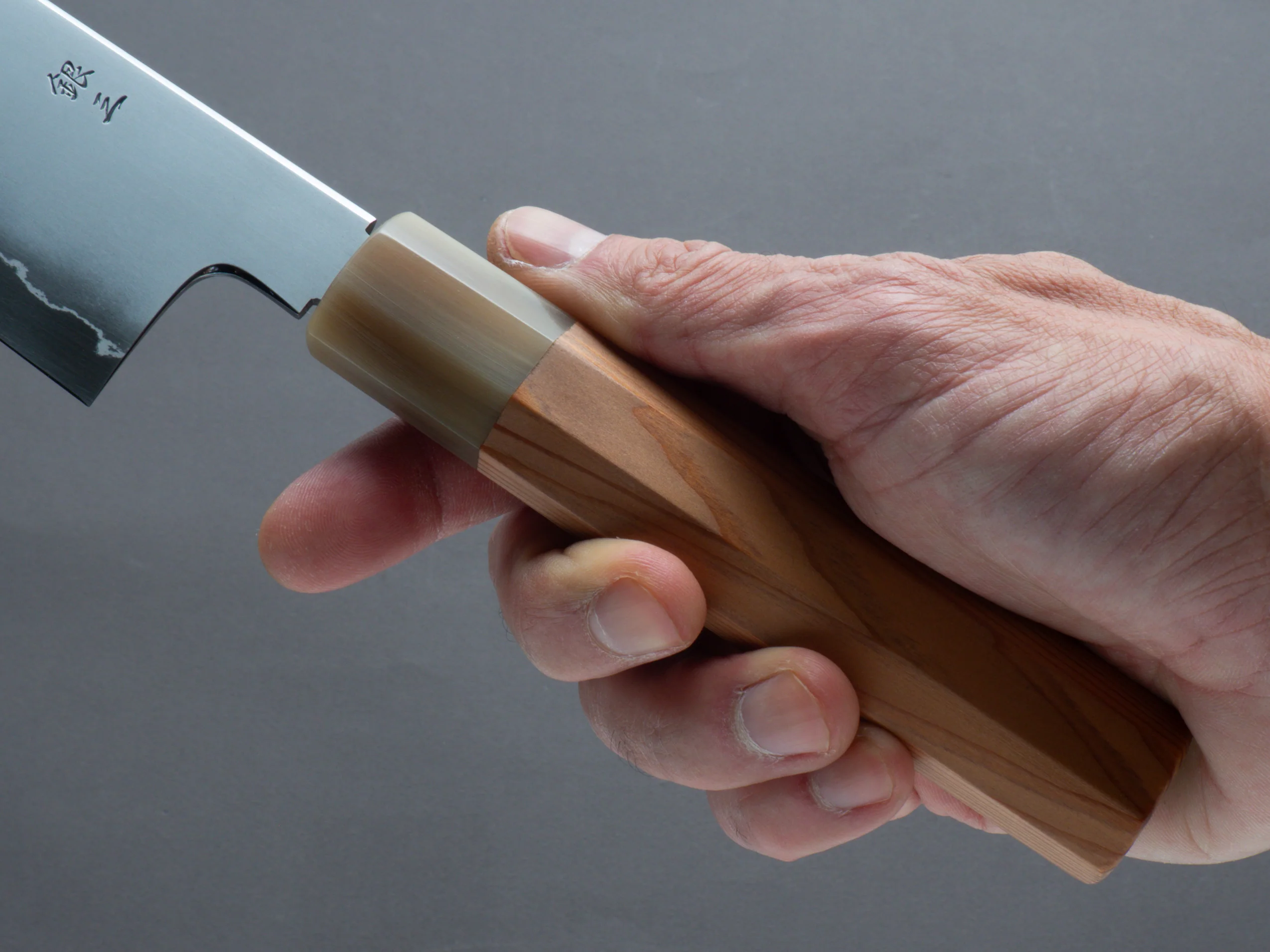 Tetsujin - Silver #3 - Kasumi - Kiritsuke Gyuto - 210mm - Yakusugi Cedar Handle - Image 5