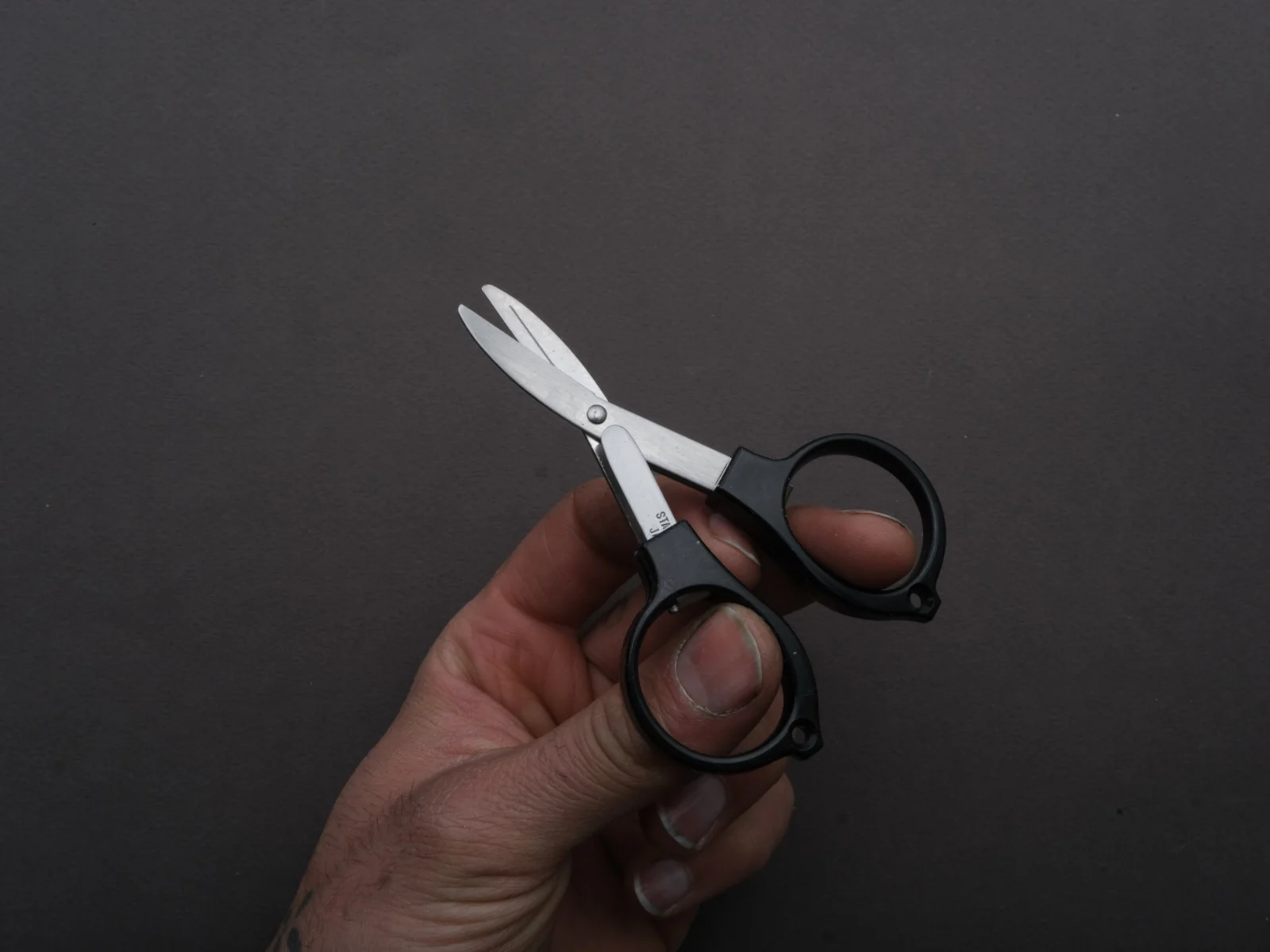 Yoshida - Megane Folding Scissors - Image 3